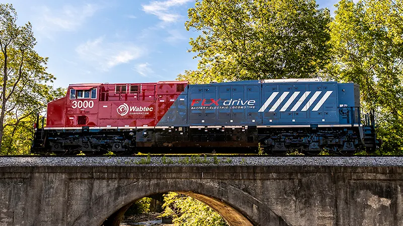 FLXdrive™ Battery-Electric Locomotive │SOLZA TECHNOLOGIES LIMITED